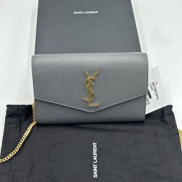 Women’s Ysl Saint Laurent uptown chain wallet in de poudre grain leather - Picture 6 of 16